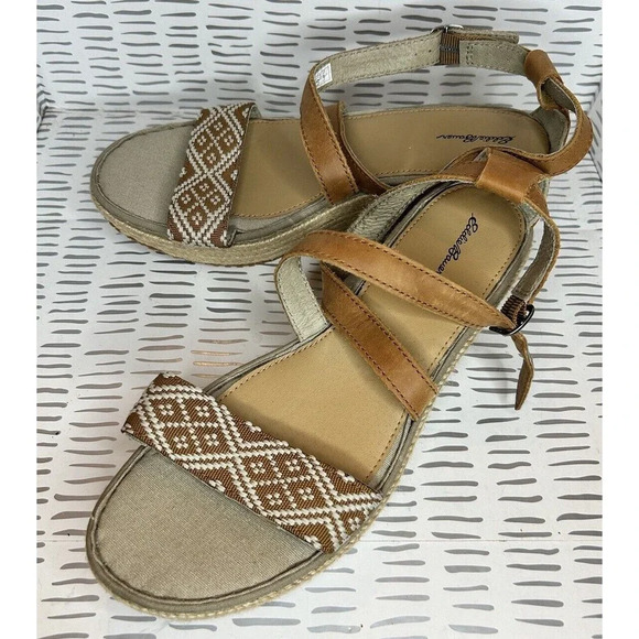 Eddie Bauer W.‎ Kara Canvas Wedge Sandal Brown Leather Straps Size 9 - Picture 1 of 12